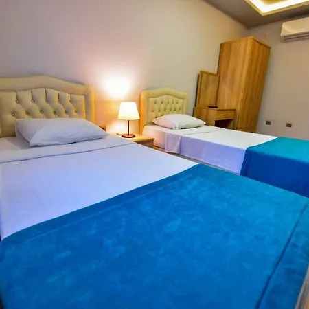 Ekinoks & Lejlighedshotel *