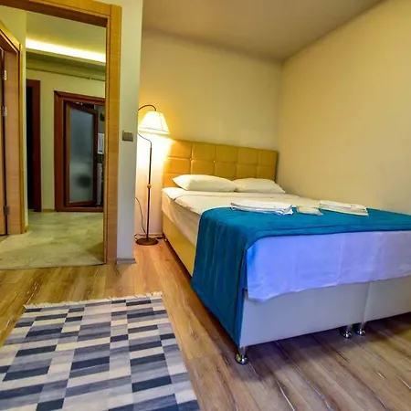 Lejlighedshotel Ekinoks & *