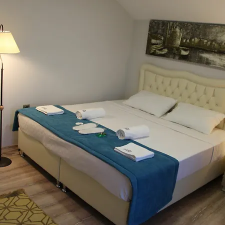 Ekinoks & Lejlighedshotel *