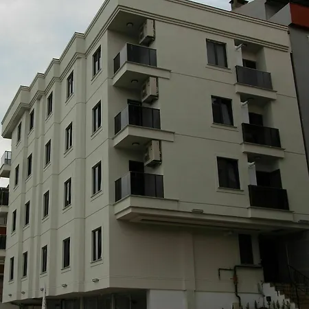 Ekinoks & Lejlighedshotel